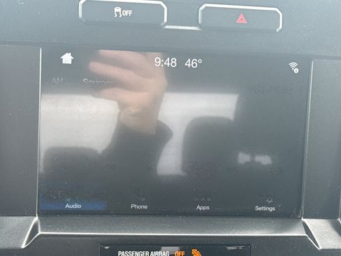 Used 2016 Ford F150 XLT w/ Equipment Group 302A Luxury AWD/4WD image 19