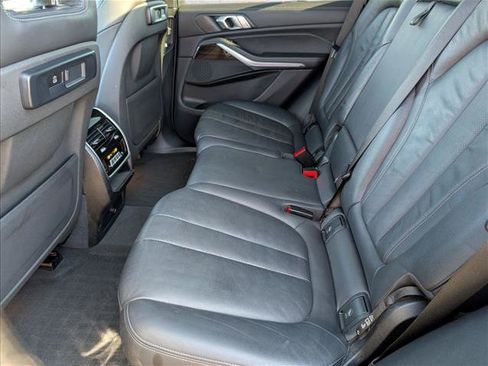 Used 2020 BMW X5 sDrive40i w/ M Sport Package RWD image 21