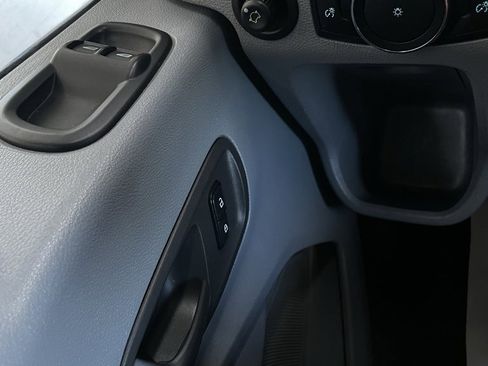 Used 2017 Ford Transit 150 XL image 18