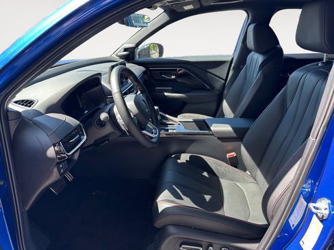 Used 2025 Acura ADX A-Spec AWD/4WD image 9