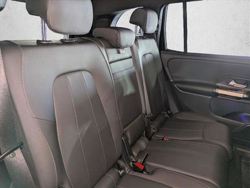 Certified 2025 Mercedes-Benz GLB 250 image 20