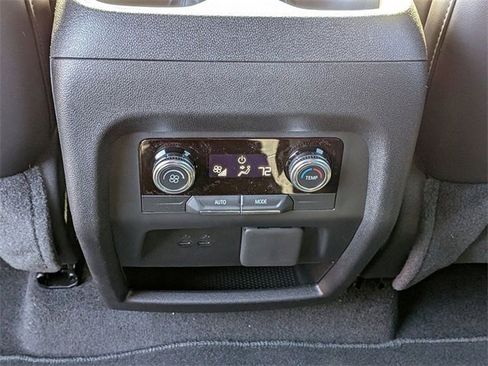 New 2026 GMC Acadia Elevation w/ Elevation Premium Package image 32