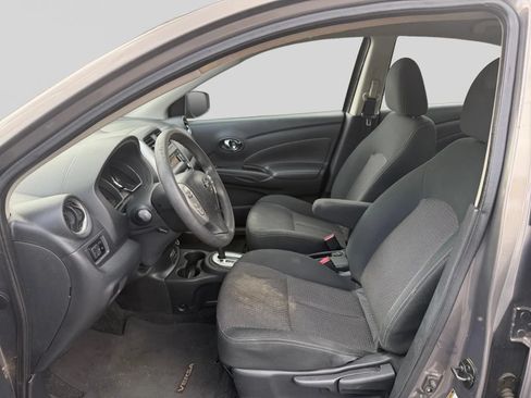 Used 2017 Nissan Versa SV FWD image 10