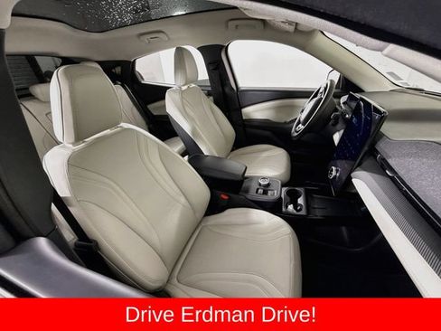 Used 2023 Ford Mustang Mach-E Premium AWD/4WD image 24