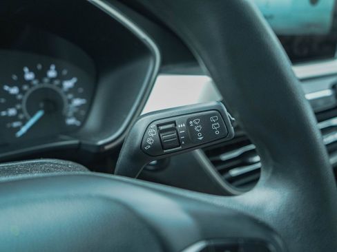 Used 2022 Ford Escape SE image 15