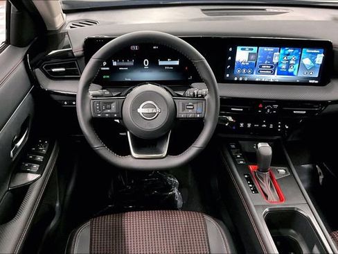 New 2026 Nissan Kicks SR w/ SR Premium Package image 20