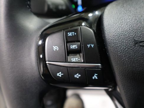 Used 2024 Ford Escape Active image 32