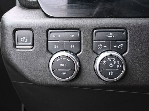 Used 2024 GMC Sierra 1500 Elevation w/ LPO, Elevation Black Package AWD/4WD image 21