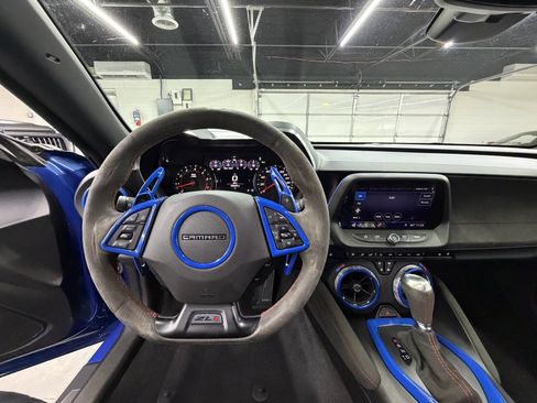 Used 2019 Chevrolet Camaro ZL1 image 12