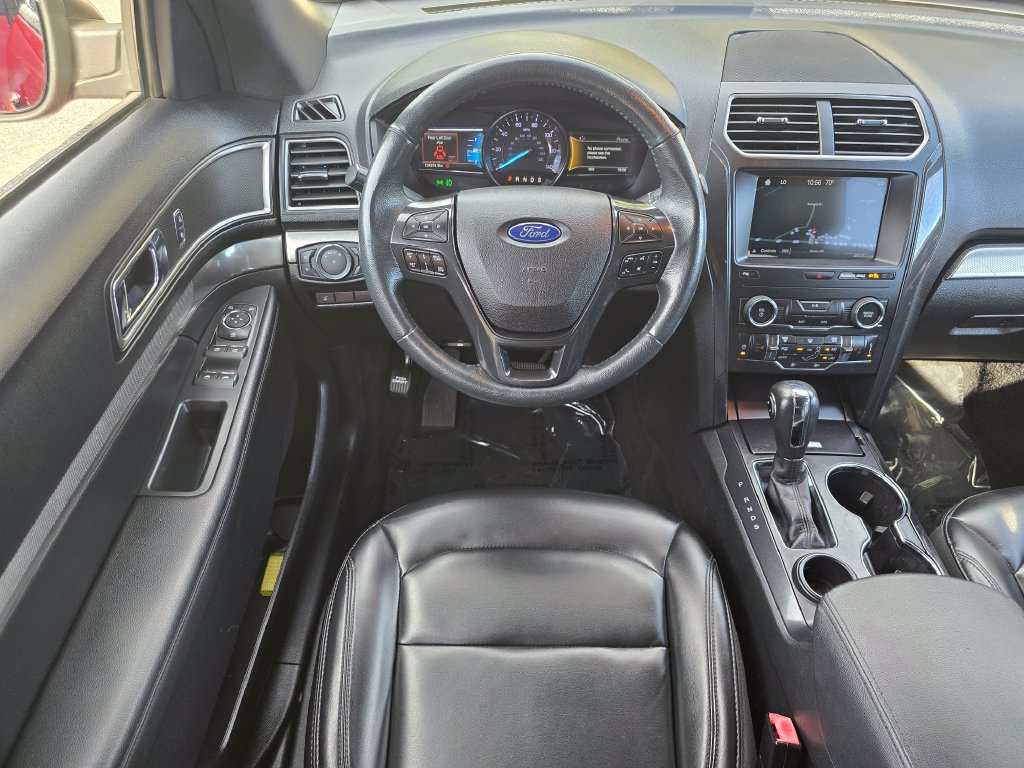 Used 2019 Ford Explorer XLT w/ Equipment Group 202A FWD image 32
