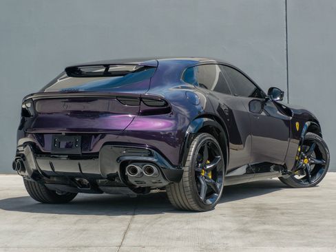 Used 2024 Ferrari Purosangue image 7