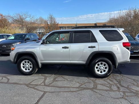 Used 2013 Toyota 4Runner Trail image 3