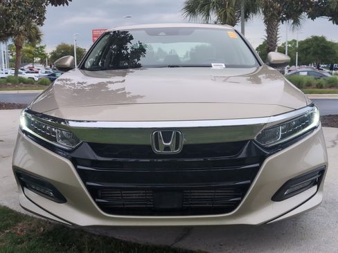 Used 2018 Honda Accord EX-L image 3