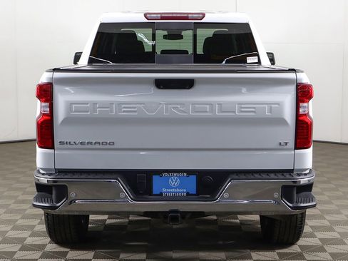 Used 2023 Chevrolet Silverado 1500 LT AWD/4WD image 12
