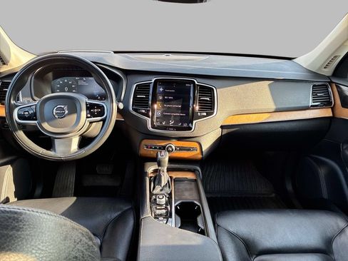 Used 2021 Volvo XC90 T6 Momentum AWD/4WD image 20