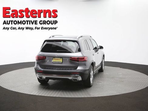 Used 2021 Mercedes-Benz GLB 250 4MATIC image 39