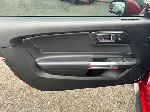 Used 2020 Ford Mustang GT image 16