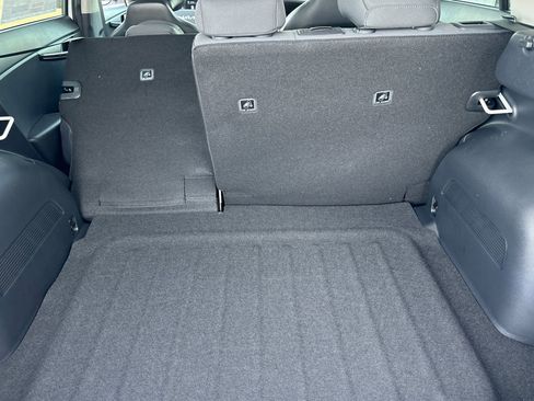 New 2026 Kia Niro LX FWD image 16