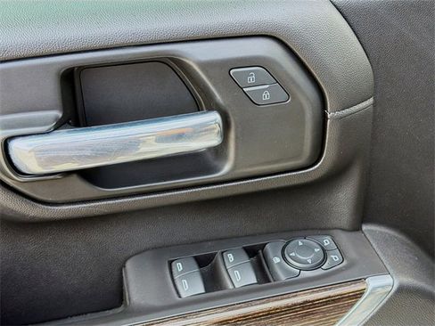 Used 2021 GMC Sierra 2500 SLE w/ SLE Value Package; image 22