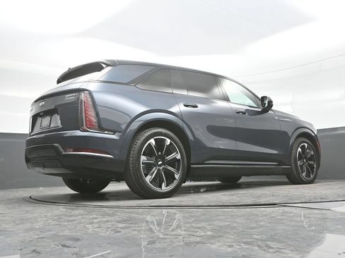 Certified 2026 Cadillac Escalade IQ Sport 2 AWD/4WD image 30