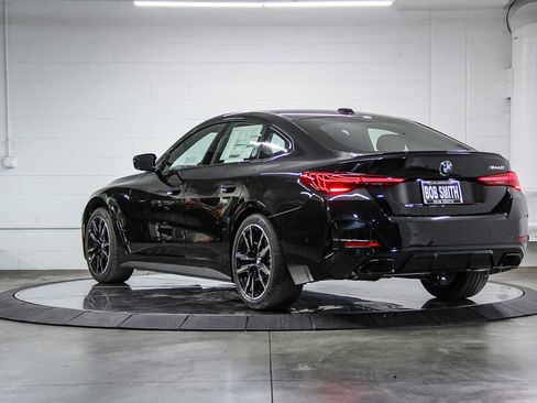 New 2026 BMW M440i w/ Premium Package image 4