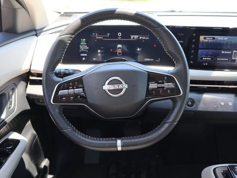Certified 2023 Nissan Ariya FWD image 18