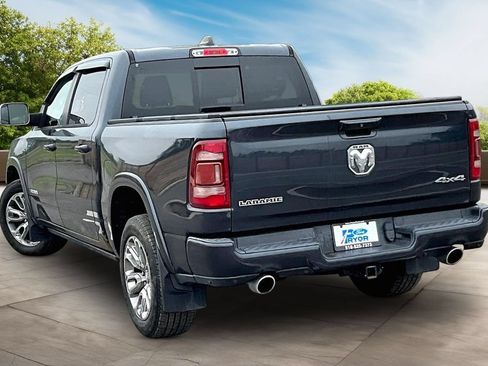 Used 2019 RAM 1500 Laramie AWD/4WD image 9