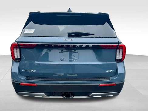 New 2026 Ford Explorer Active w/ Active Comfort Package image 11