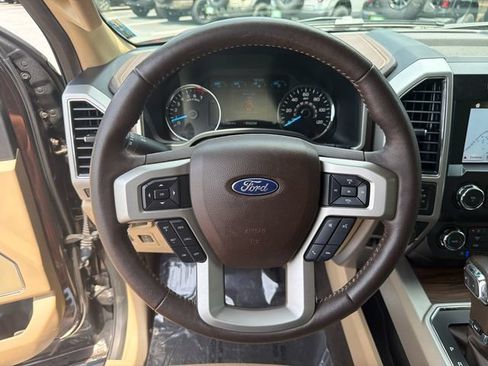 Certified 2019 Ford F150 Lariat AWD/4WD image 25