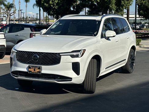 New 2026 Volvo XC90 B6 Ultra w/ Protection Package image 6