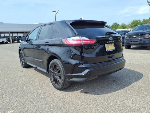 Certified 2024 Ford Edge ST-Line AWD/4WD image 5