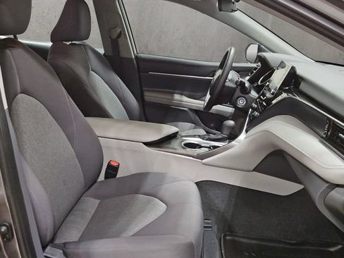Used 2024 Toyota Camry LE FWD image 22