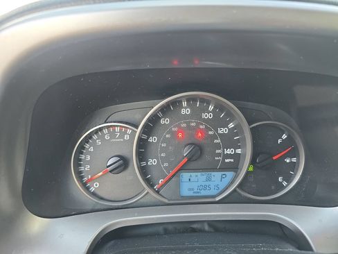 Used 2016 Toyota RAV4 LE FWD image 34