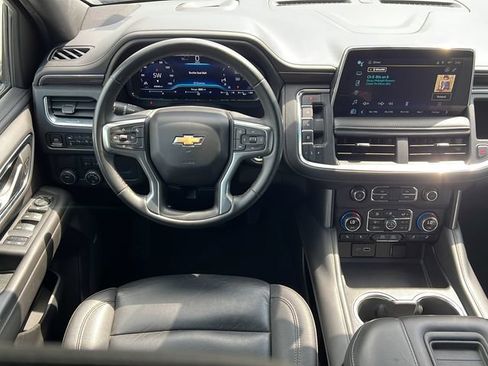 Used 2024 Chevrolet Tahoe LT RWD image 15