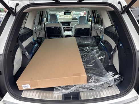 New 2026 Hyundai Palisade Calligraphy image 11