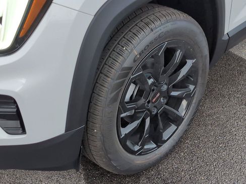 New 2026 GMC Terrain Elevation w/ Elevation Premium Package AWD/4WD image 11