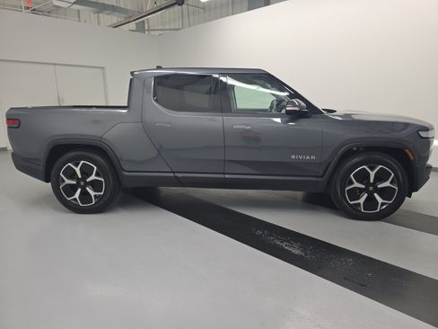 Used 2024 Rivian R1T Adventure AWD/4WD image 6