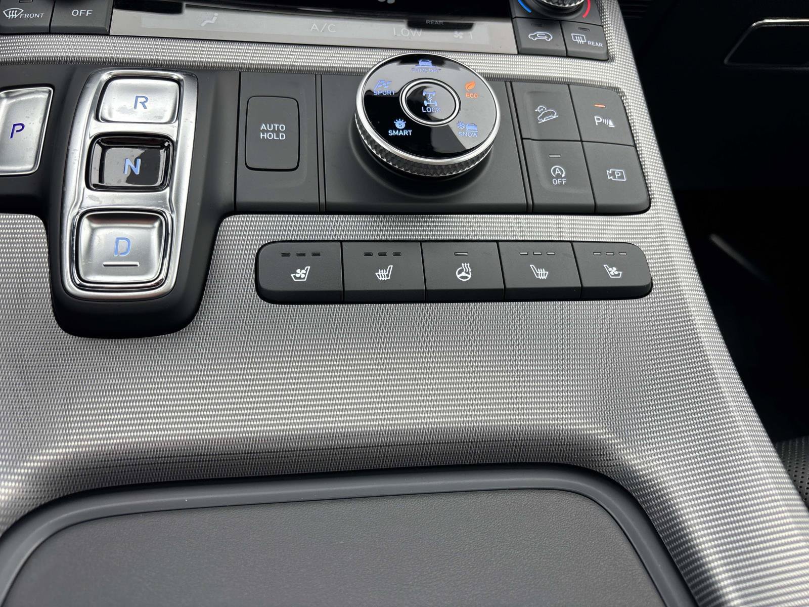 Certified 2024 Hyundai Palisade Calligraphy AWD/4WD image 29