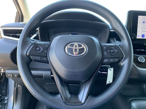 Used 2024 Toyota Corolla LE image 16