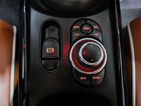 Used 2023 MINI Cooper Clubman S image 36