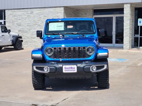 New 2026 Jeep Gladiator Sport image 6