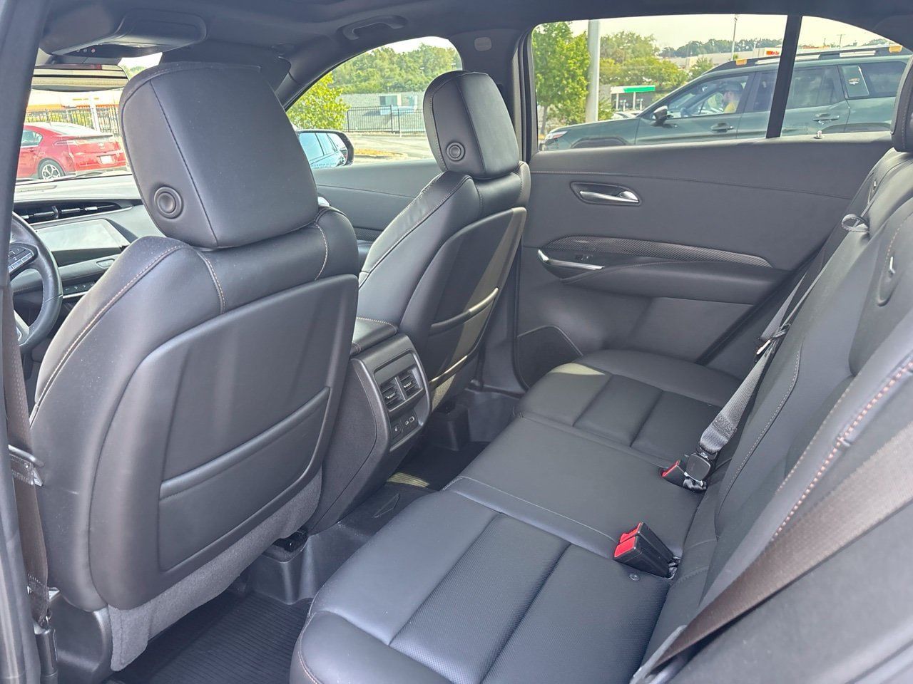 Used 2023 Cadillac XT4 Sport AWD/4WD image 3