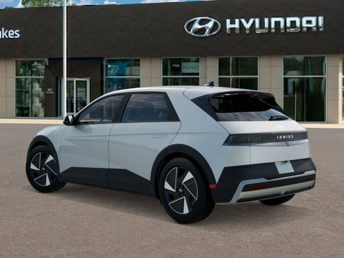 New 2026 Hyundai Ioniq 5 SEL AWD/4WD image 5
