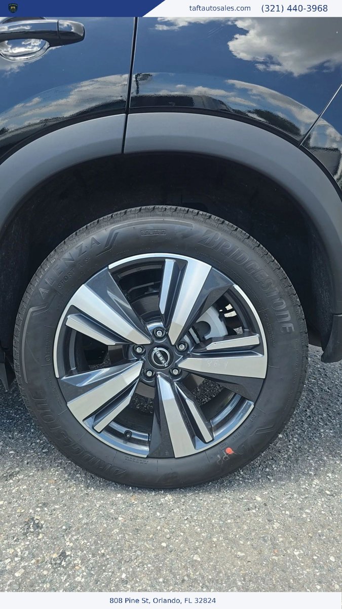 Used 2026 Nissan Rogue SL AWD/4WD image 28