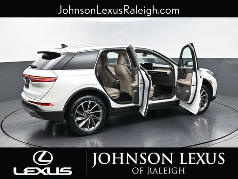 Used 2024 Lincoln Corsair FWD w/ Equipment Group 102A image 22