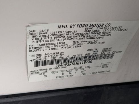 Certified 2018 Ford Taurus SHO image 25