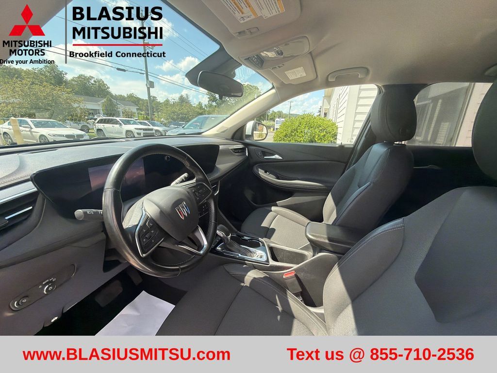 Used 2024 Buick Encore GX Preferred FWD image 18