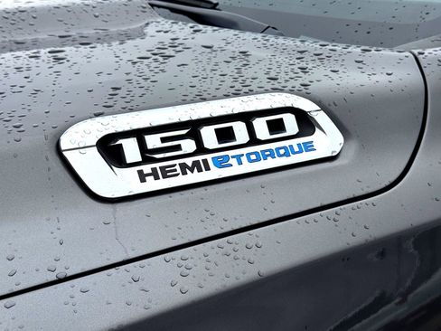 Used 2022 RAM 1500 Laramie image 3