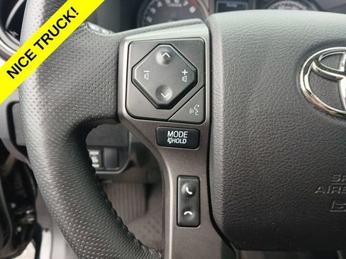 Used 2022 Toyota Tacoma TRD Sport w/ TRD Premium Sport Package AWD/4WD image 32