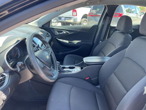 Used 2023 Chevrolet Malibu LT FWD image 23